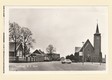 Swartbroek, rechts het St. Cornelisplein en links de oude St . Laurentiusschool in 1962.
