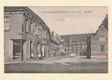De Korenmarkt met op de achtergrond Pensionaat St. Louis en rechts de oude stadswaag , omstreeks 1915