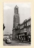 De St. Martinus Kerktoren gezien vanuit de Langstraat in 1964